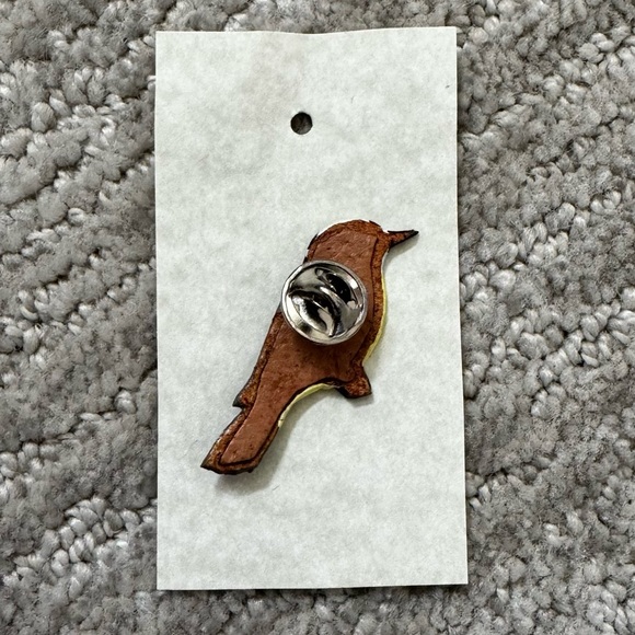 Great Kiskadee Pin - Picture 2 of 2